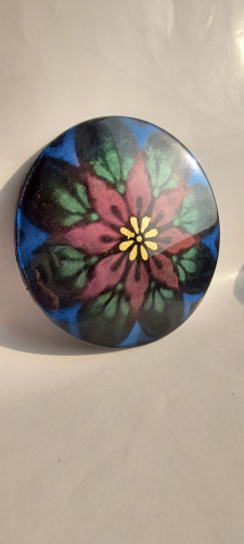 دیوار کوب رزینی طرح گل