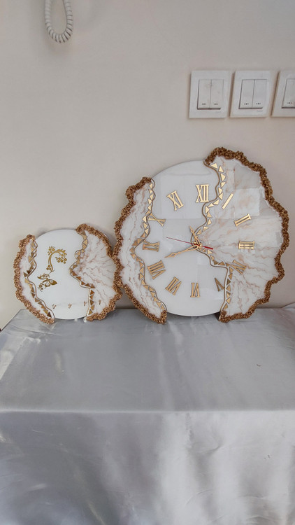 ساعت دیواری و جاکلیدی با چوب و رزین و کریستال